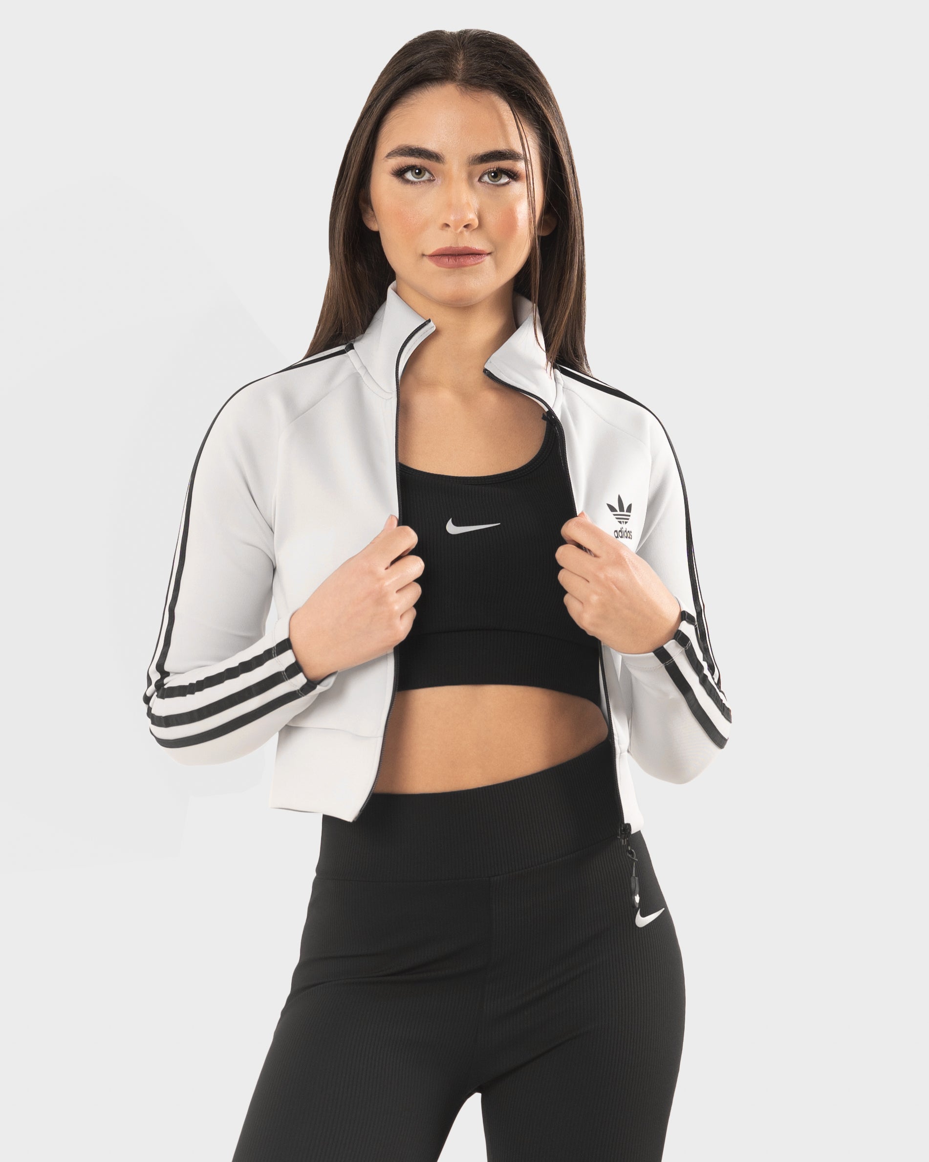 ADIDAS JOG CROPPED JACKET